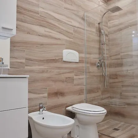 Luxury Greco برينديسي
